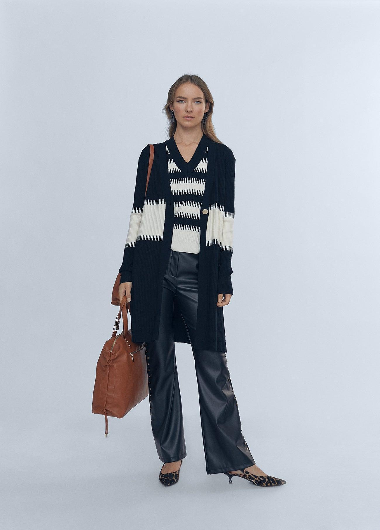 12461024-Two-tone knit top-Multi