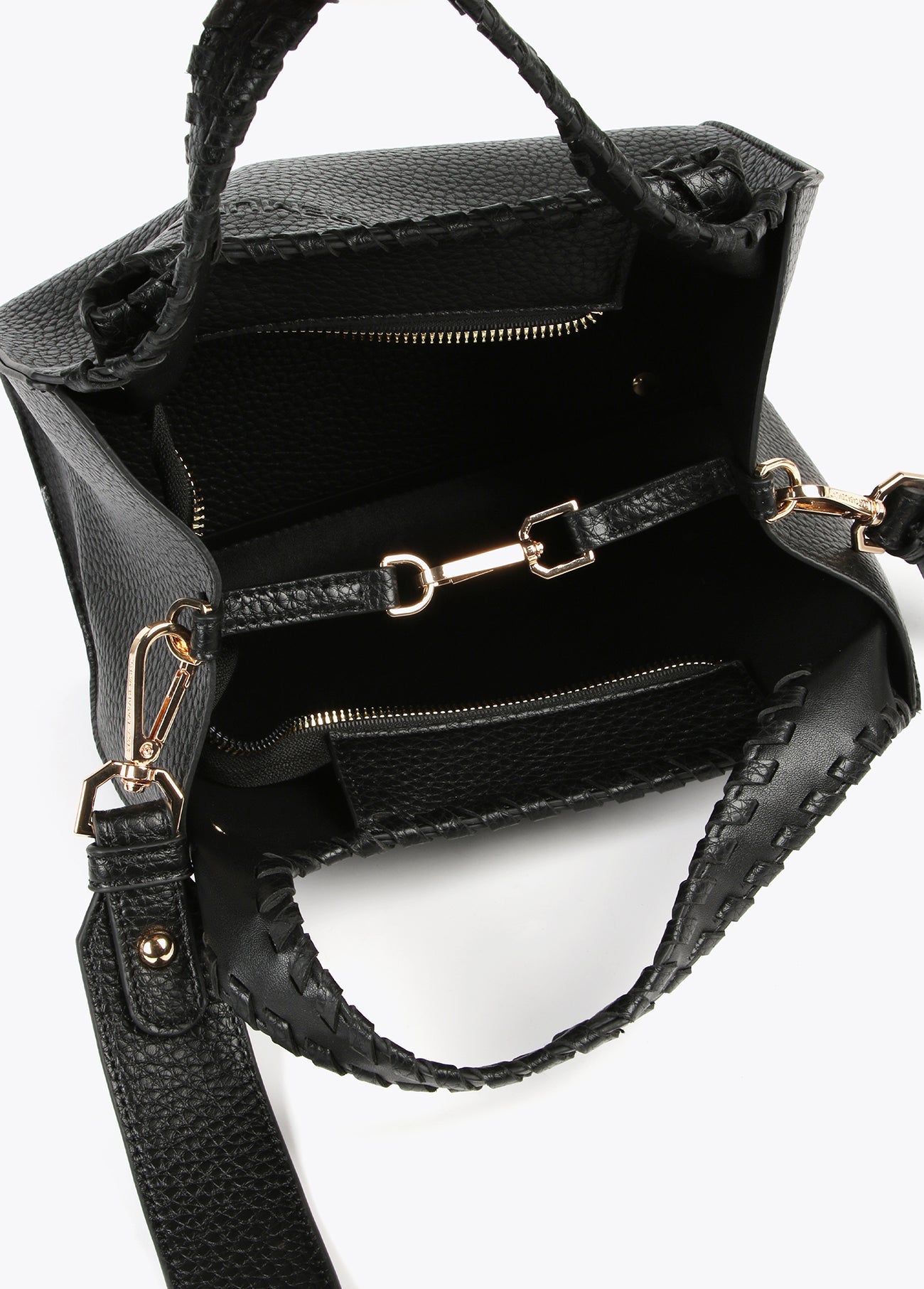 Crossbody bag with topstitching