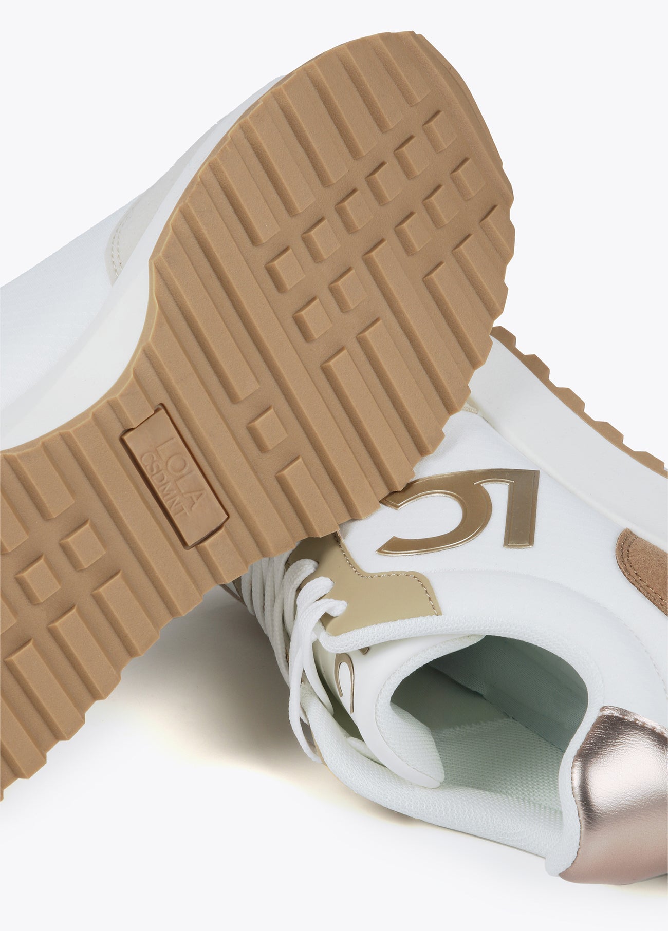 Platform trainers