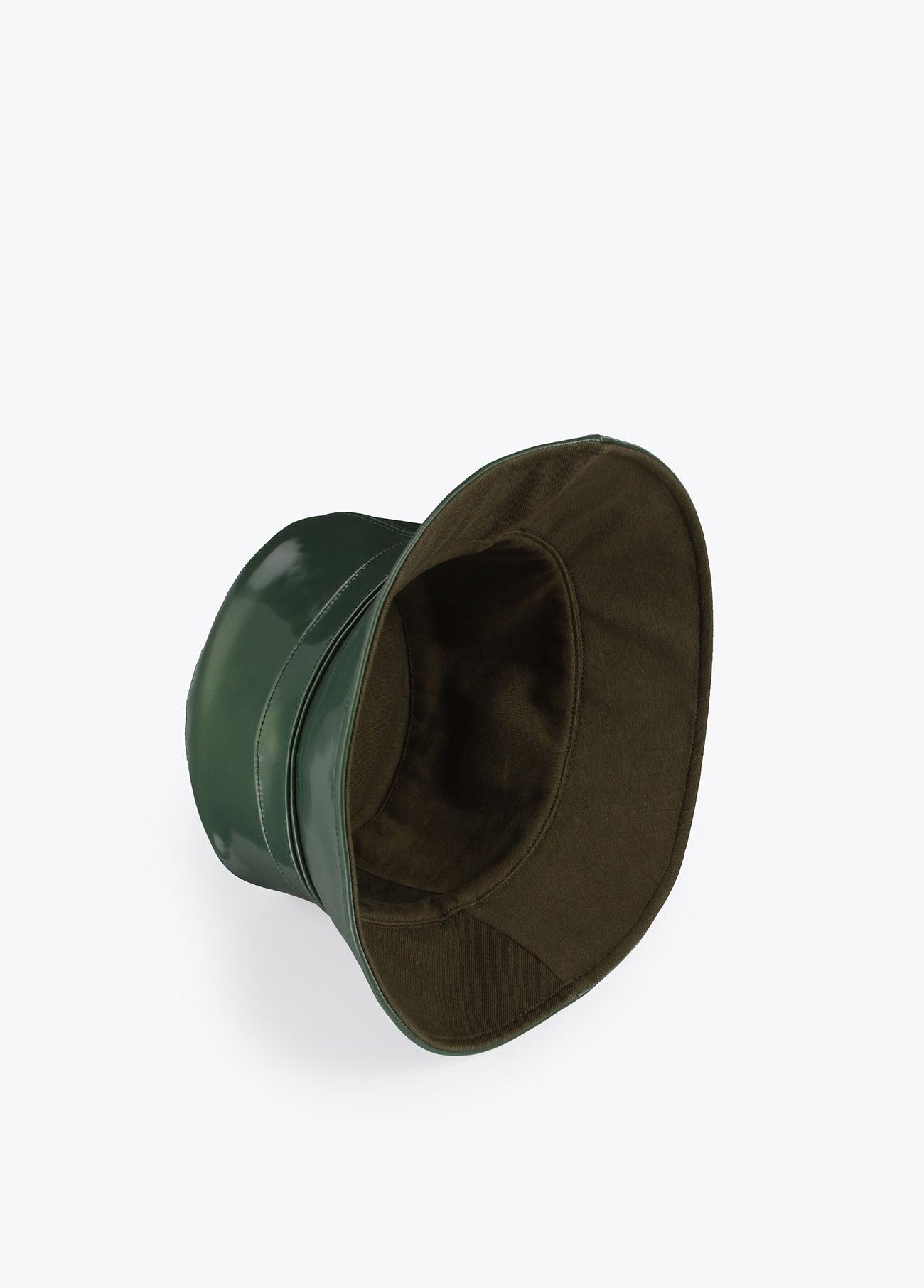 12443015-Patent leather bucket hat with lobster clasp-Kaki