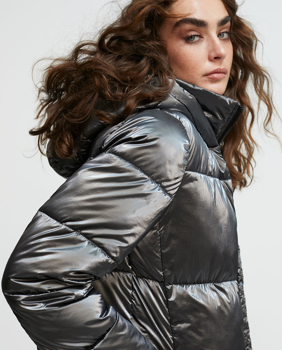 Metallic puffer jacket