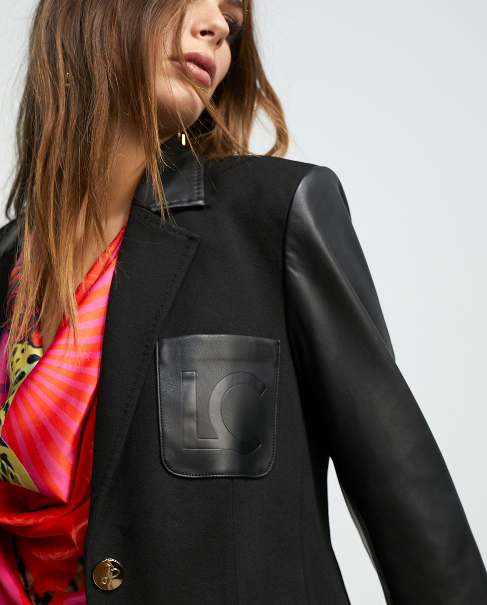Contrast blazer