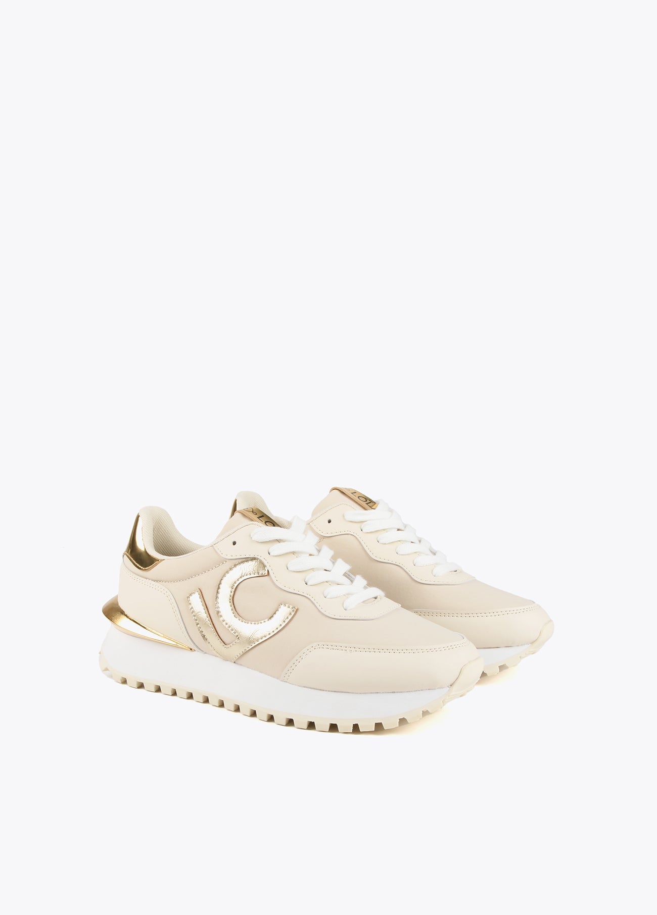 Three-tone sneakers