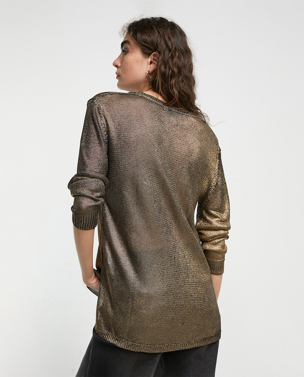 Laminated sweater
