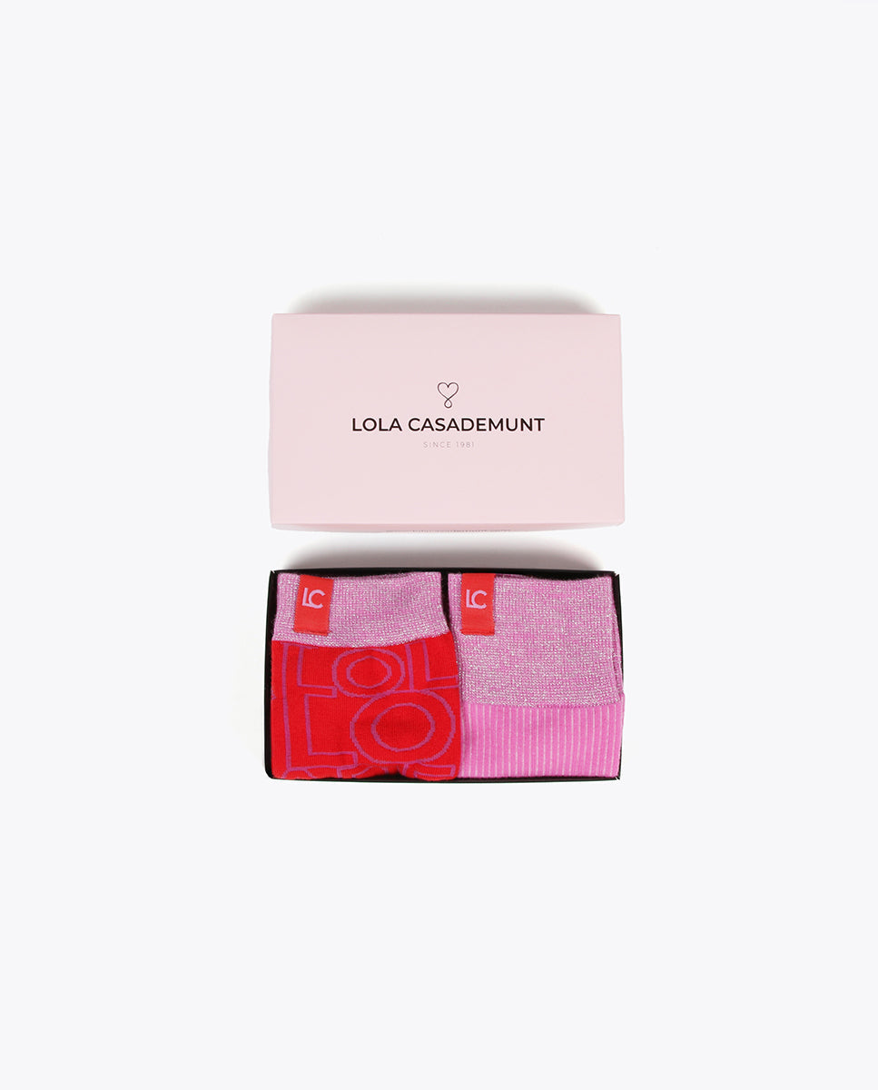 Box pack of socks