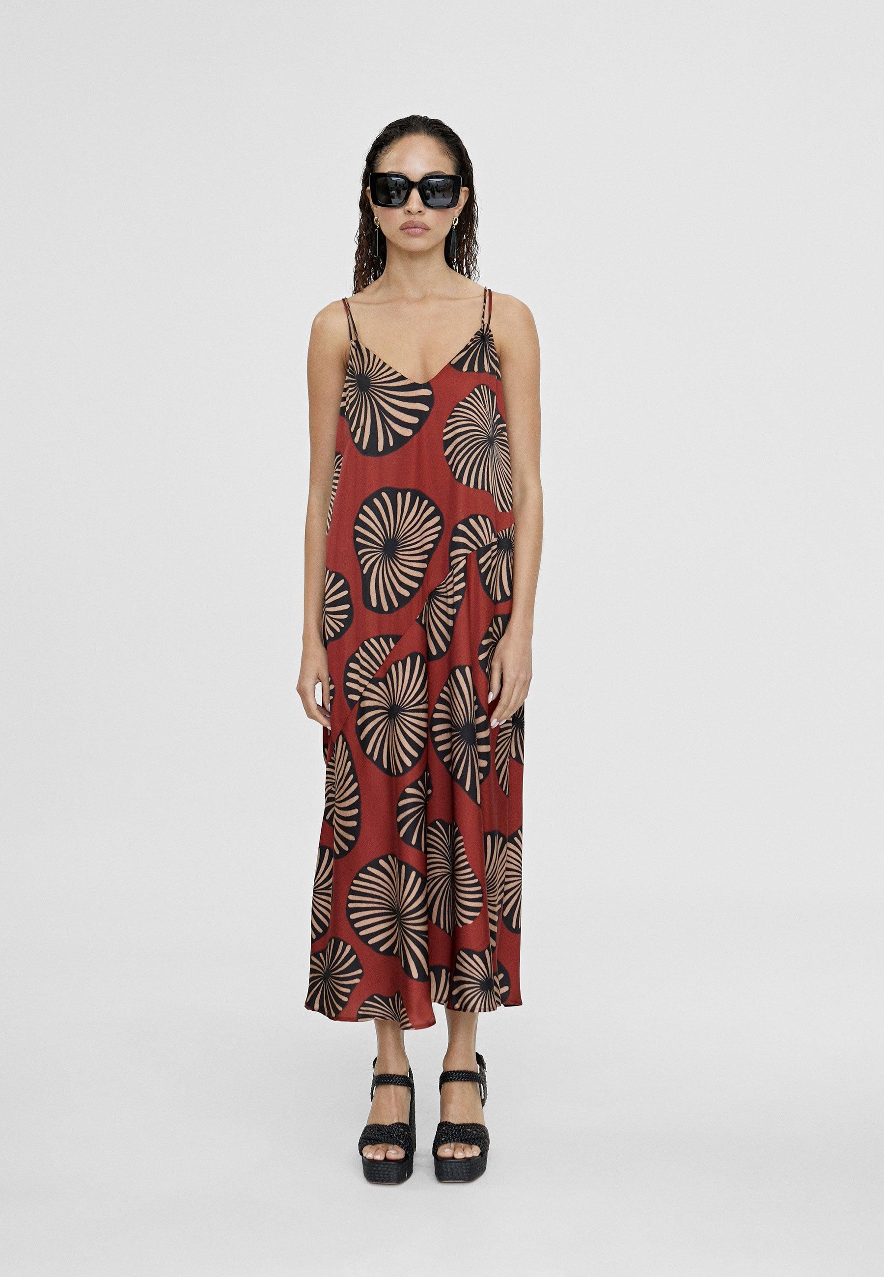 LS2416086-Red-Black-Long printed dress