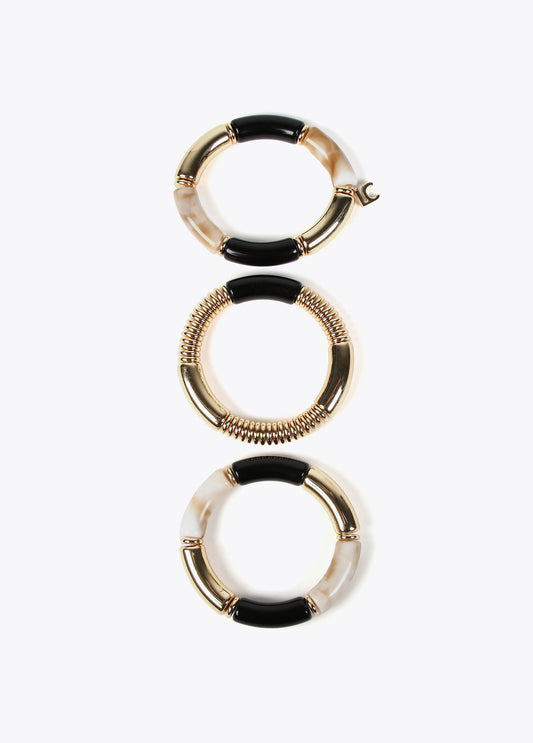 Pack of bracelets with acrylic pieces