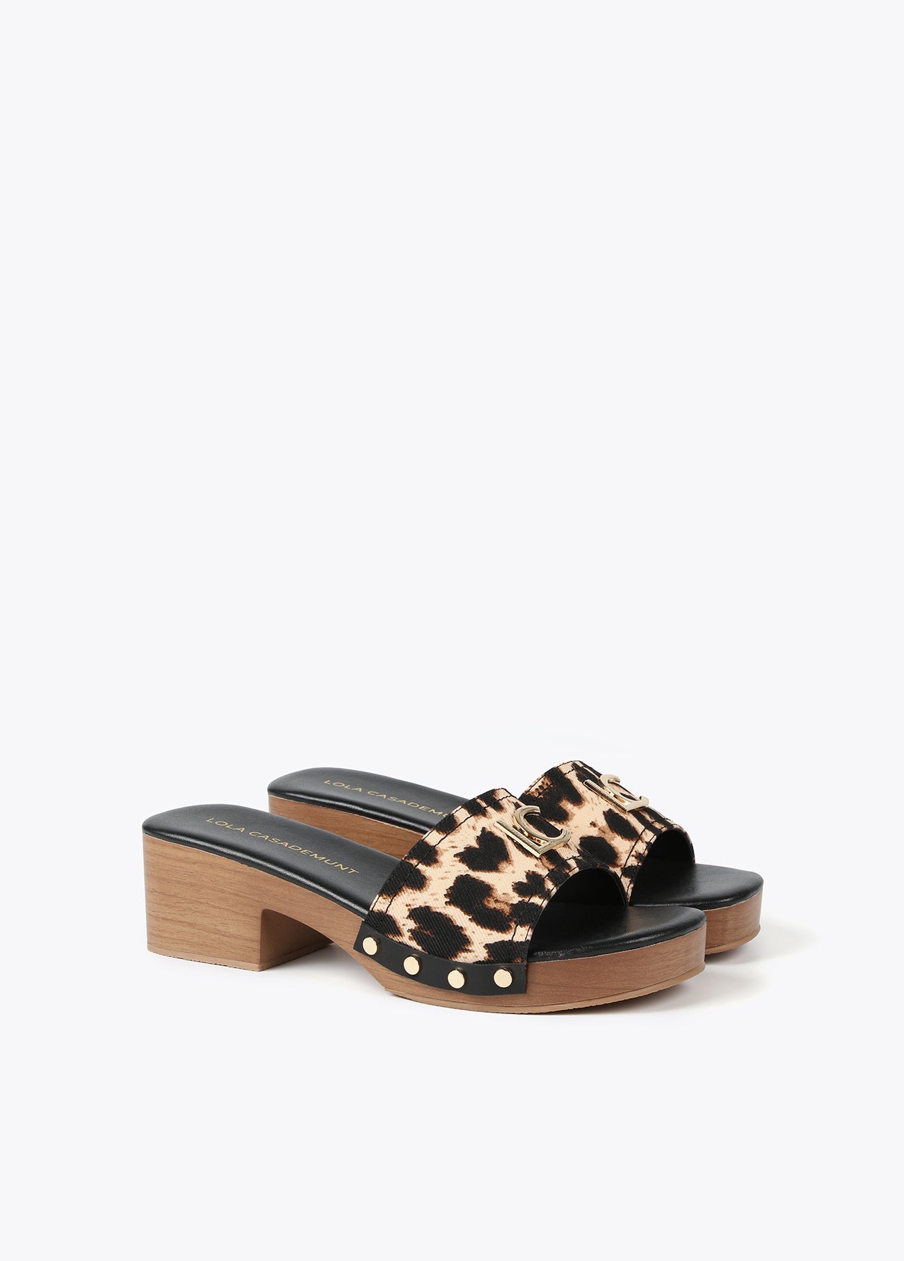 Leopard print fabric clogs