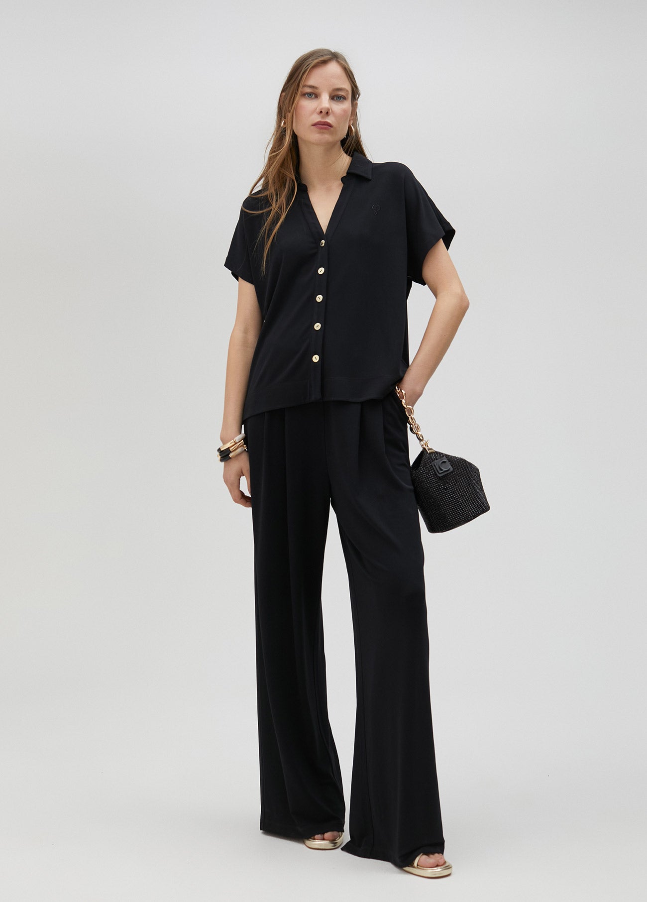 Flowing trousers
