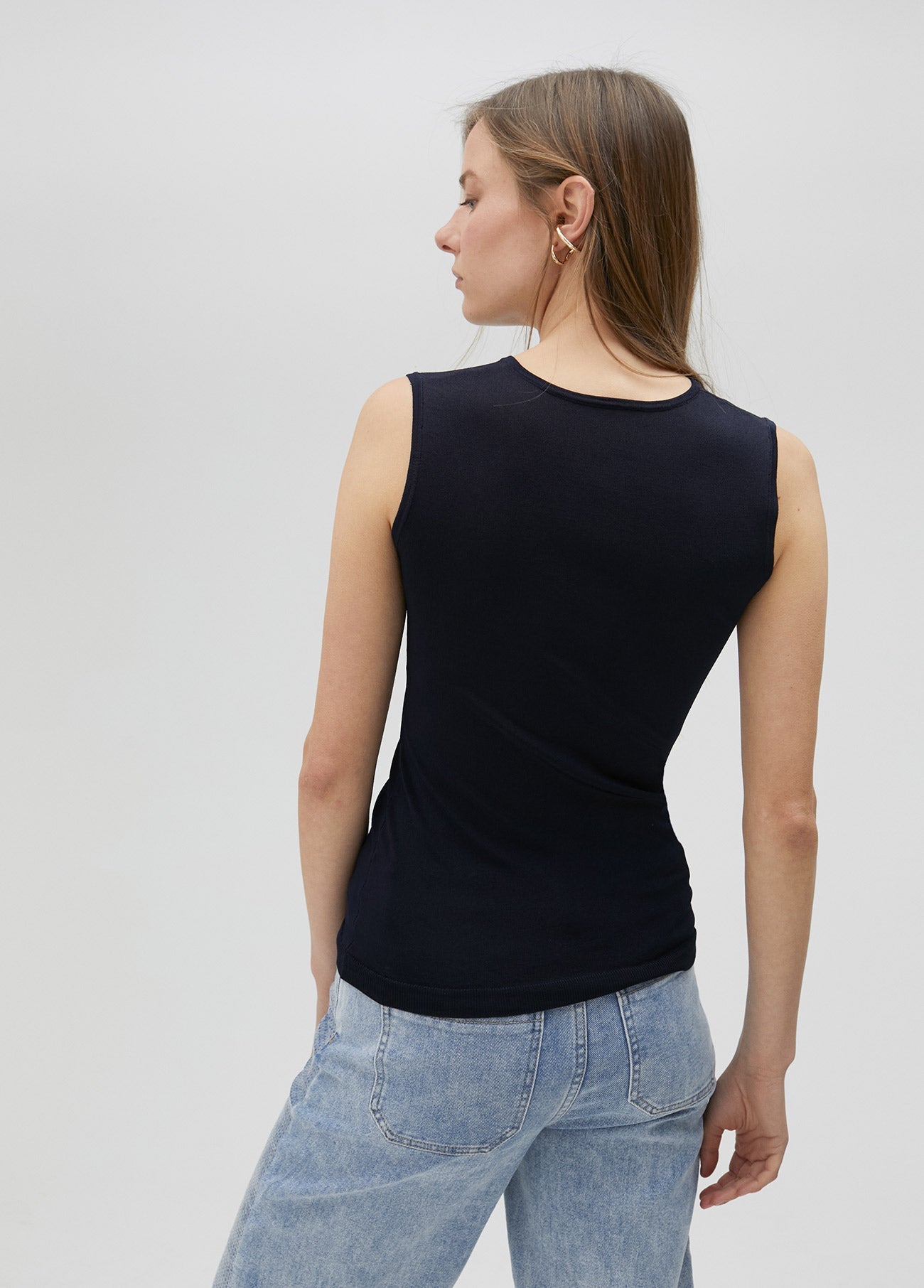 Basic knit top