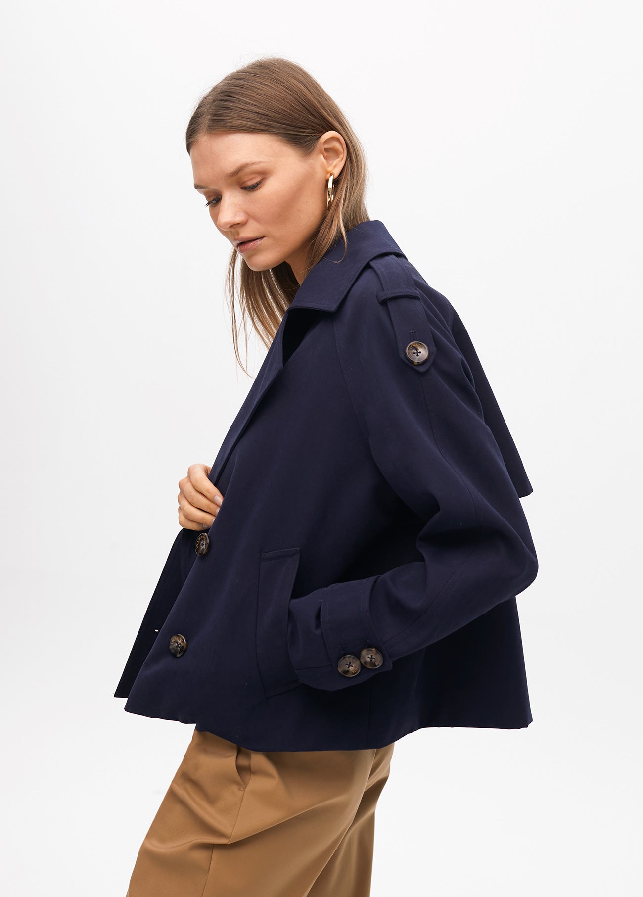 Short Sarga Double-Breasted Trench