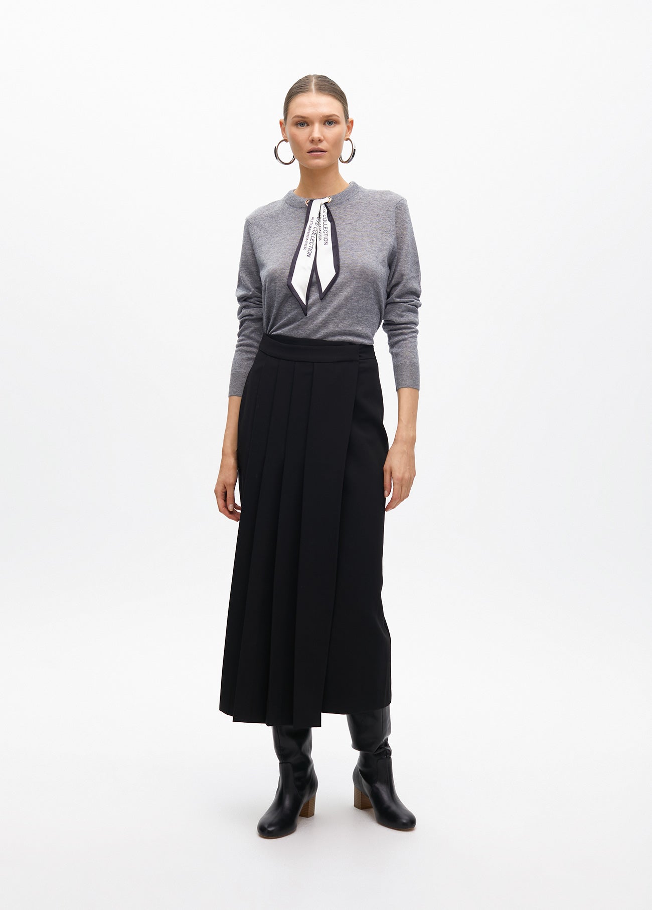 Midi skirt pleats