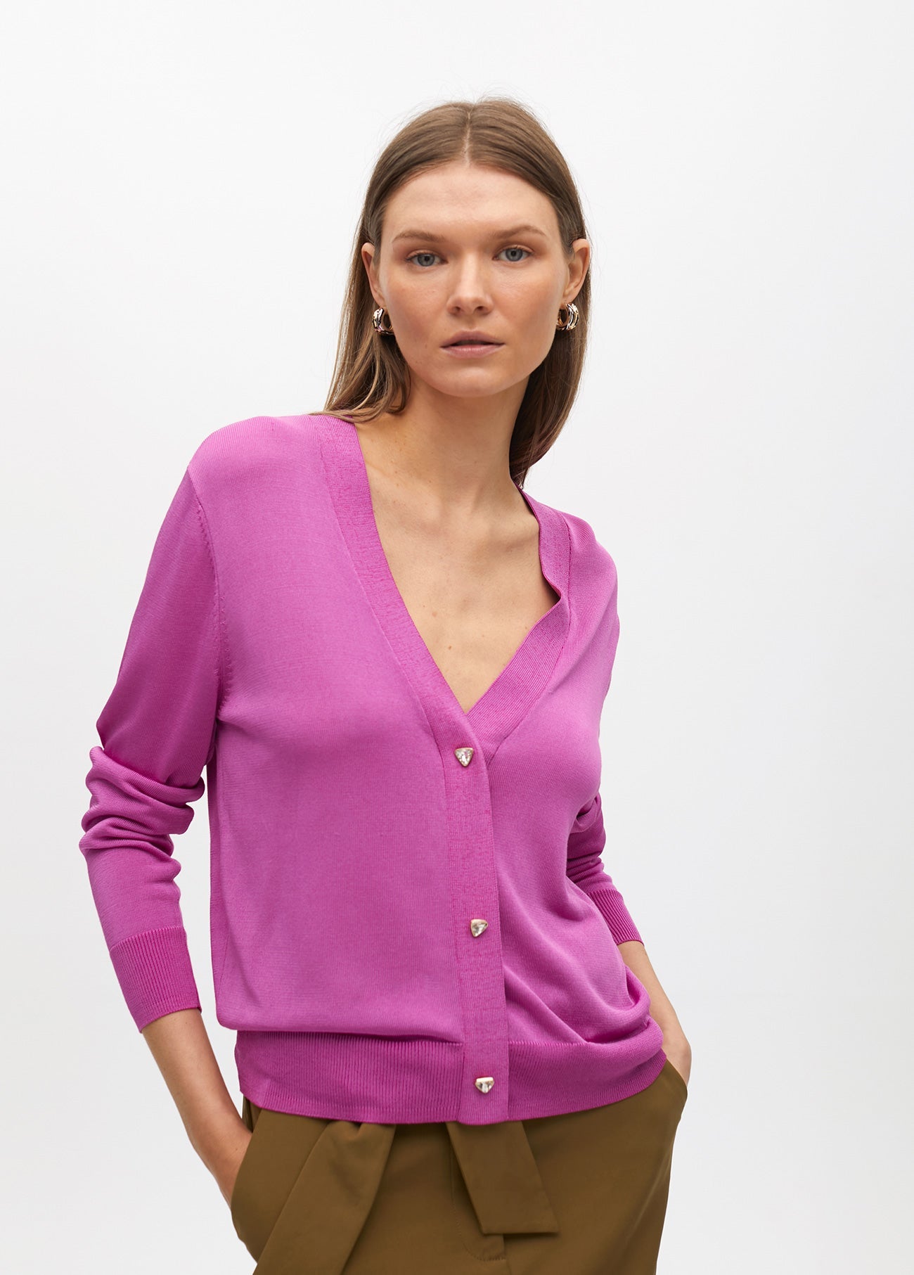 Closed cardigan with cool knit rib jewel buttons