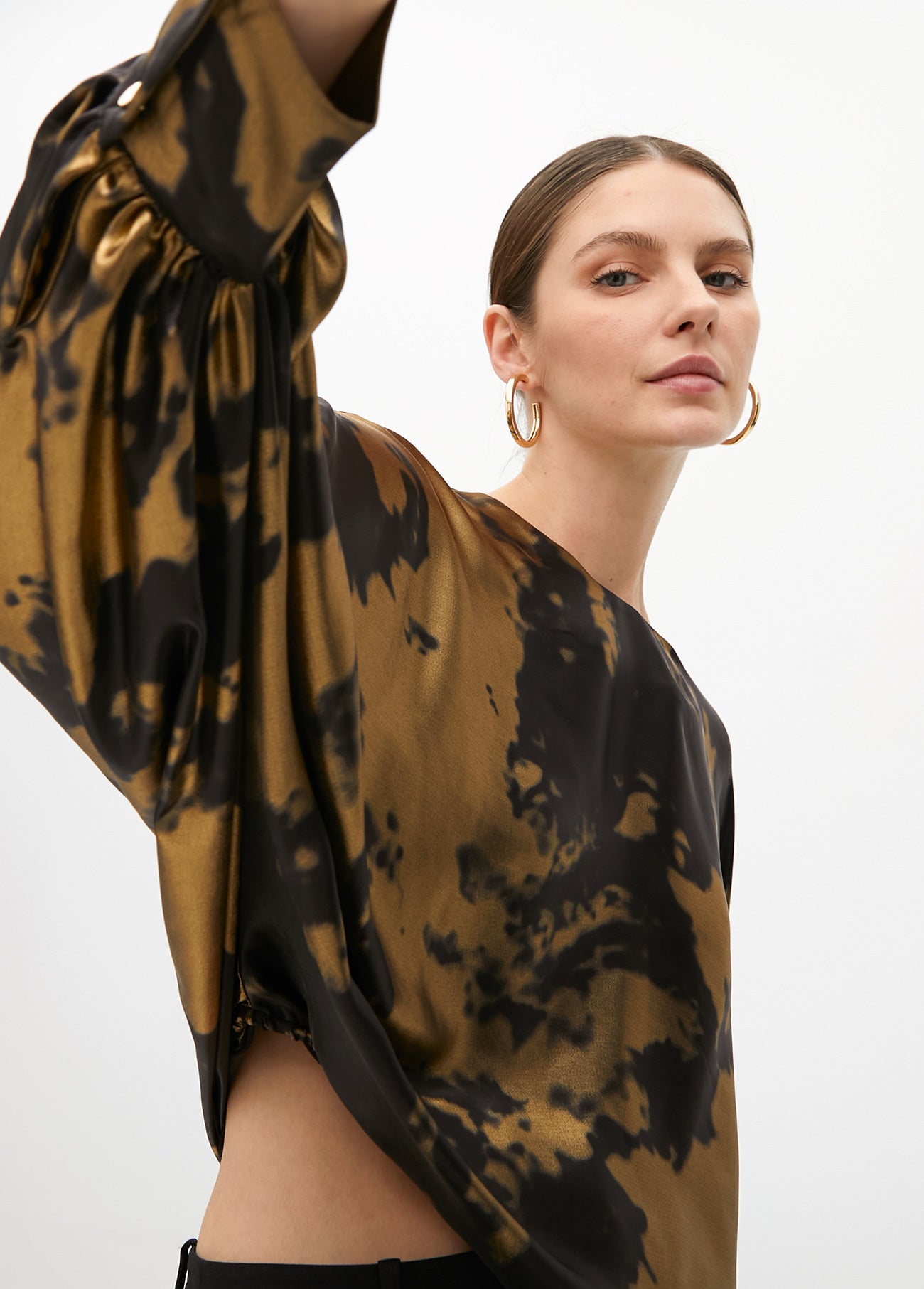 Printed Blouse with Asymmetric Sleeve