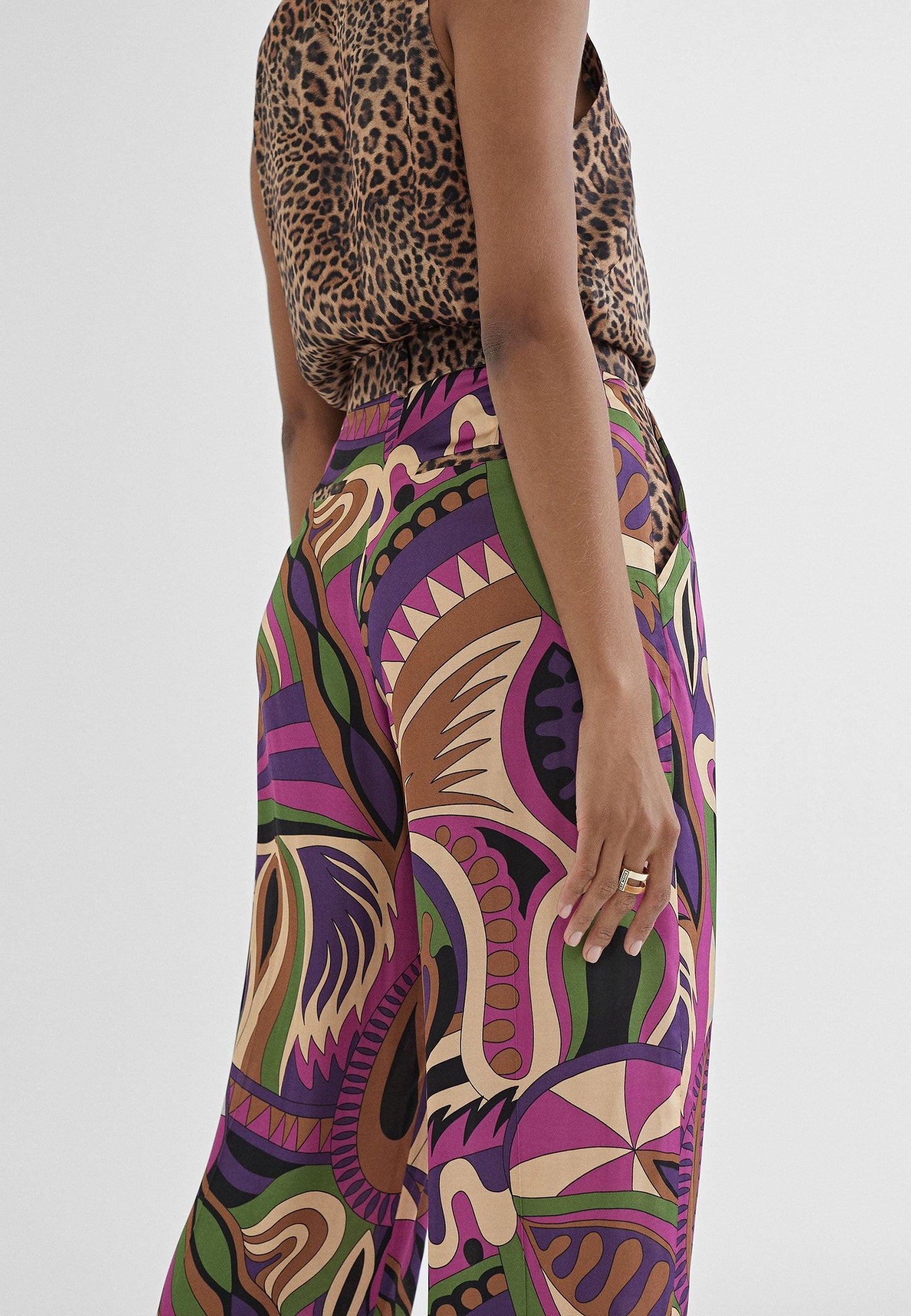 MS2414020-Lilac-Black-Palazzo flowing trousers