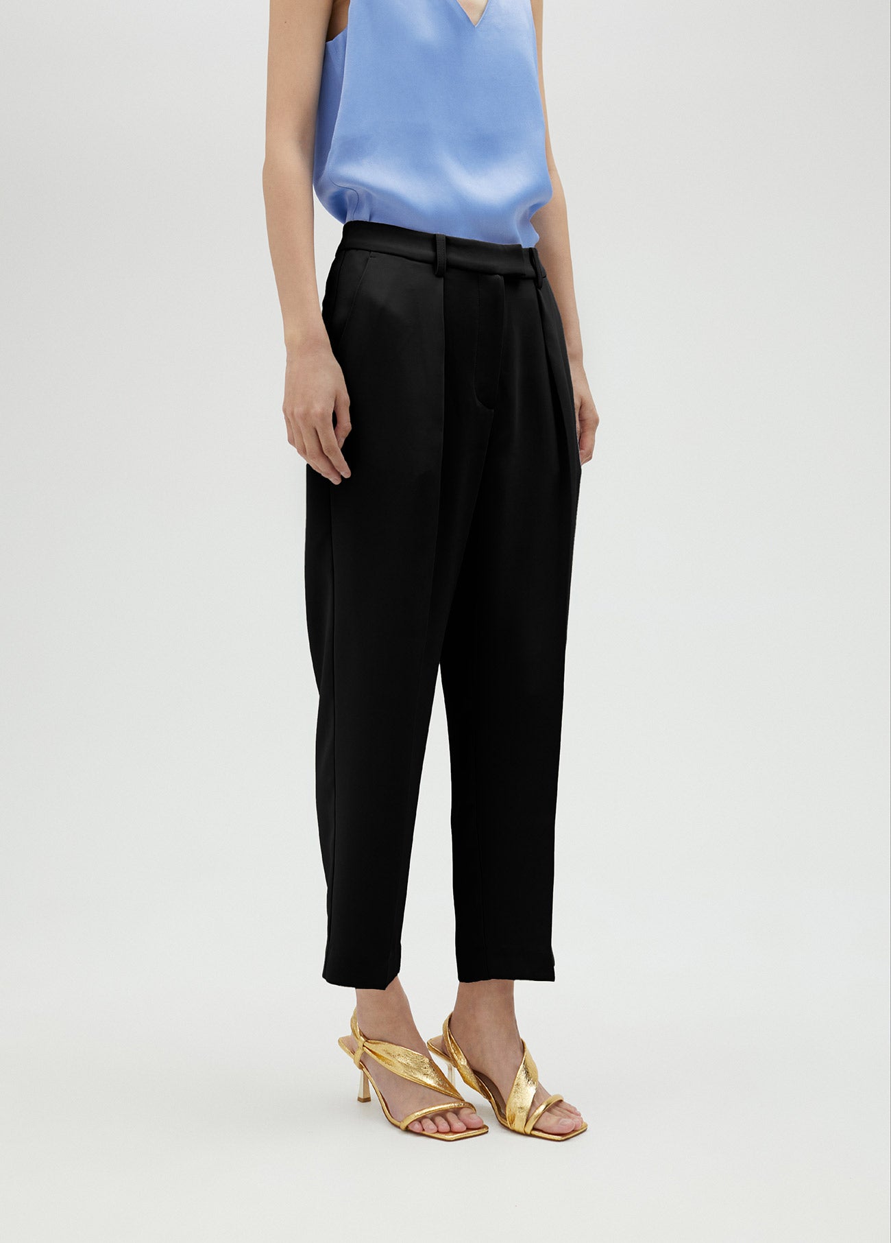 ms2514023-00n-loose-fitting beige-pink trousers-black