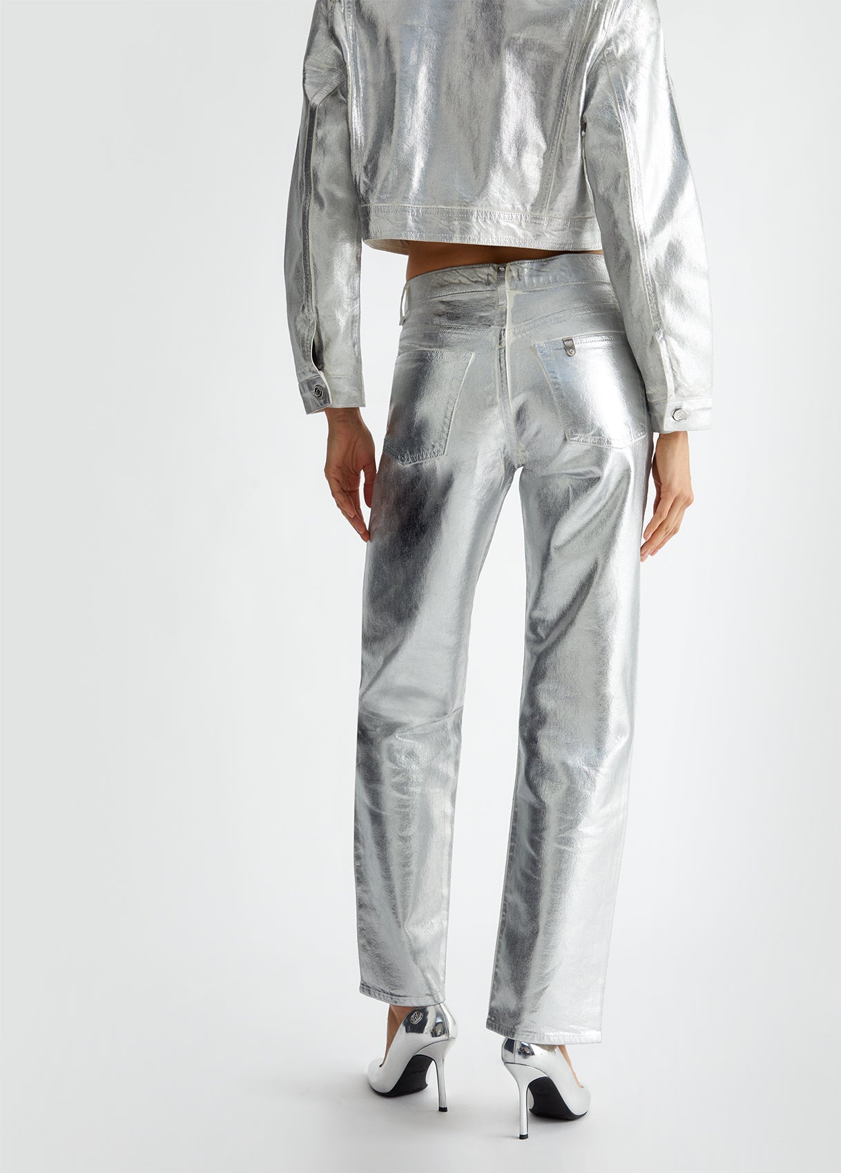 UF4085T4443N986024-silver tone